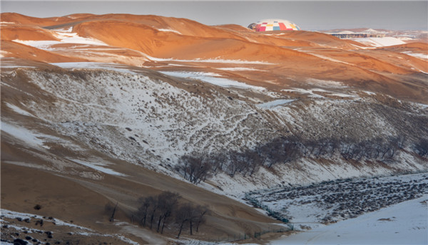 响沙湾,沙漠,度假地,景区,旅游,图片,照片,摄影,内蒙古响沙湾,内蒙古旅游,鄂尔多斯市旅游,莲花酒店,莲花度假酒店,莲沙度假岛,福沙度假岛,悦沙休闲岛,仙沙休闲岛,一粒沙度假村,在线预订,预定,旅行社,AAAAA,5A级旅游景区,库布齐,库布其沙漠,库布其旅游