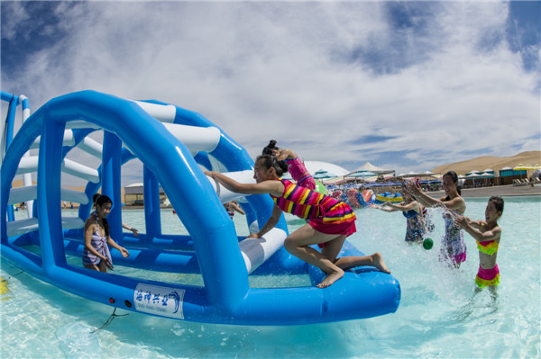 响沙湾,沙漠,度假地,景区,旅游,图片,照片,摄影,内蒙古响沙湾,内蒙古旅游,鄂尔多斯市旅游,莲花酒店,莲花度假酒店,莲沙度假岛,福沙度假岛,悦沙休闲岛,仙沙休闲岛,一粒沙度假村,在线预订,预定,旅行社,AAAAA,5A级旅游景区,库布齐,库布其沙漠,库布其旅游