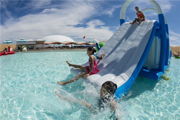 响沙湾,沙漠,度假地,景区,旅游,图片,照片,摄影,内蒙古响沙湾,内蒙古旅游,鄂尔多斯市旅游,莲花酒店,莲花度假酒店,莲沙度假岛,福沙度假岛,悦沙休闲岛,仙沙休闲岛,一粒沙度假村,在线预订,预定,旅行社,AAAAA,5A级旅游景区,库布齐,库布其沙漠,库布其旅游