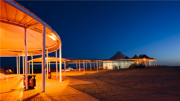 响沙湾,沙漠,度假地,景区,旅游,图片,照片,摄影,内蒙古响沙湾,内蒙古旅游,鄂尔多斯市旅游,莲花酒店,莲花度假酒店,莲沙度假岛,福沙度假岛,悦沙休闲岛,仙沙休闲岛,一粒沙度假村,在线预订,预定,旅行社,AAAAA,5A级旅游景区,库布齐,库布其沙漠,库布其旅游