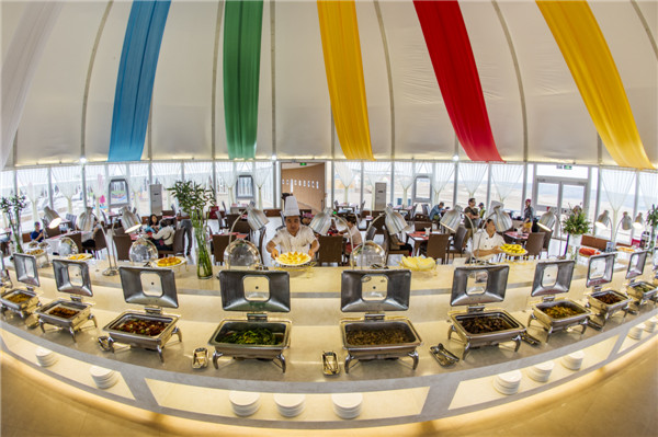 响沙湾,沙漠,度假地,景区,旅游,图片,照片,摄影,内蒙古响沙湾,内蒙古旅游,鄂尔多斯市旅游,莲花酒店,莲花度假酒店,莲沙度假岛,福沙度假岛,悦沙休闲岛,仙沙休闲岛,一粒沙度假村,在线预订,预定,旅行社,AAAAA,5A级旅游景区,库布齐,库布其沙漠,库布其旅游