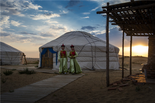 响沙湾,沙漠,度假地,景区,旅游,图片,照片,摄影,内蒙古响沙湾,内蒙古旅游,鄂尔多斯市旅游,莲花酒店,莲花度假酒店,莲沙度假岛,福沙度假岛,悦沙休闲岛,仙沙休闲岛,一粒沙度假村,在线预订,预定,旅行社,AAAAA,5A级旅游景区,库布齐,库布其沙漠,库布其旅游