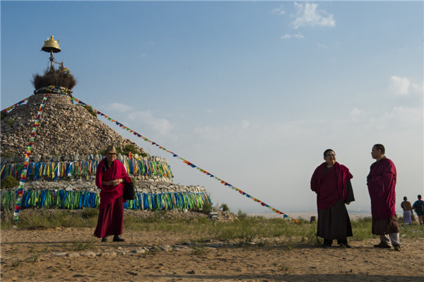 响沙湾,沙漠,度假地,景区,旅游,图片,照片,摄影,内蒙古响沙湾,内蒙古旅游,鄂尔多斯市旅游,莲花酒店,莲花度假酒店,莲沙度假岛,福沙度假岛,悦沙休闲岛,仙沙休闲岛,一粒沙度假村,在线预订,预定,旅行社,AAAAA,5A级旅游景区,库布齐,库布其沙漠,库布其旅游