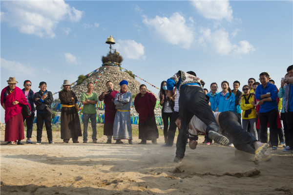 响沙湾,沙漠,度假地,景区,旅游,图片,照片,摄影,内蒙古响沙湾,内蒙古旅游,鄂尔多斯市旅游,莲花酒店,莲花度假酒店,莲沙度假岛,福沙度假岛,悦沙休闲岛,仙沙休闲岛,一粒沙度假村,在线预订,预定,旅行社,AAAAA,5A级旅游景区,库布齐,库布其沙漠,库布其旅游