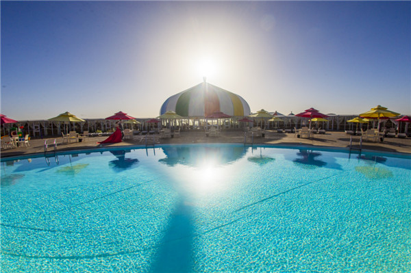 响沙湾,沙漠,度假地,景区,旅游,图片,照片,摄影,内蒙古响沙湾,内蒙古旅游,鄂尔多斯市旅游,莲花酒店,莲花度假酒店,莲沙度假岛,福沙度假岛,悦沙休闲岛,仙沙休闲岛,一粒沙度假村,在线预订,预定,旅行社,AAAAA,5A级旅游景区,库布齐,库布其沙漠,库布其旅游