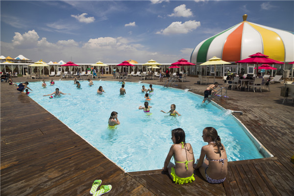 响沙湾,沙漠,度假地,景区,旅游,图片,照片,摄影,内蒙古响沙湾,内蒙古旅游,鄂尔多斯市旅游,莲花酒店,莲花度假酒店,莲沙度假岛,福沙度假岛,悦沙休闲岛,仙沙休闲岛,一粒沙度假村,在线预订,预定,旅行社,AAAAA,5A级旅游景区,库布齐,库布其沙漠,库布其旅游