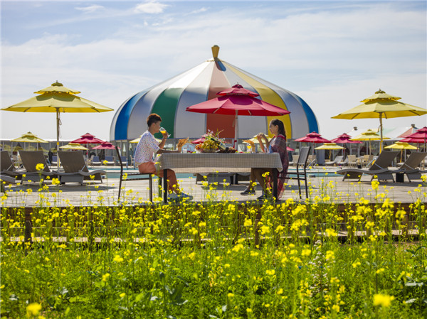 响沙湾,沙漠,度假地,景区,旅游,图片,照片,摄影,内蒙古响沙湾,内蒙古旅游,鄂尔多斯市旅游,莲花酒店,莲花度假酒店,莲沙度假岛,福沙度假岛,悦沙休闲岛,仙沙休闲岛,一粒沙度假村,在线预订,预定,旅行社,AAAAA,5A级旅游景区,库布齐,库布其沙漠,库布其旅游