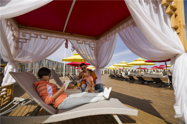 响沙湾,沙漠,度假地,景区,旅游,图片,照片,摄影,内蒙古响沙湾,内蒙古旅游,鄂尔多斯市旅游,莲花酒店,莲花度假酒店,莲沙度假岛,福沙度假岛,悦沙休闲岛,仙沙休闲岛,一粒沙度假村,在线预订,预定,旅行社,AAAAA,5A级旅游景区,库布齐,库布其沙漠,库布其旅游