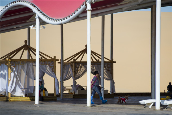 响沙湾,沙漠,度假地,景区,旅游,图片,照片,摄影,内蒙古响沙湾,内蒙古旅游,鄂尔多斯市旅游,莲花酒店,莲花度假酒店,莲沙度假岛,福沙度假岛,悦沙休闲岛,仙沙休闲岛,一粒沙度假村,在线预订,预定,旅行社,AAAAA,5A级旅游景区,库布齐,库布其沙漠,库布其旅游