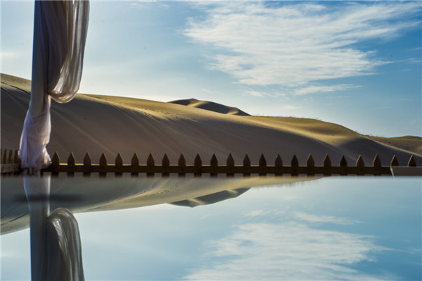 响沙湾,沙漠,度假地,景区,旅游,图片,照片,摄影,内蒙古响沙湾,内蒙古旅游,鄂尔多斯市旅游,莲花酒店,莲花度假酒店,莲沙度假岛,福沙度假岛,悦沙休闲岛,仙沙休闲岛,一粒沙度假村,在线预订,预定,旅行社,AAAAA,5A级旅游景区,库布齐,库布其沙漠,库布其旅游