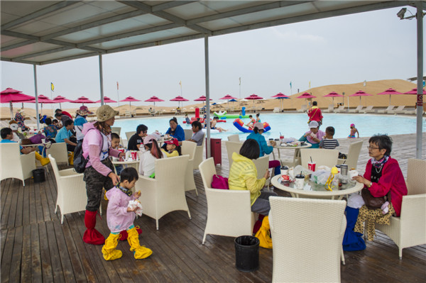 响沙湾,沙漠,度假地,景区,旅游,图片,照片,摄影,内蒙古响沙湾,内蒙古旅游,鄂尔多斯市旅游,莲花酒店,莲花度假酒店,莲沙度假岛,福沙度假岛,悦沙休闲岛,仙沙休闲岛,一粒沙度假村,在线预订,预定,旅行社,AAAAA,5A级旅游景区,库布齐,库布其沙漠,库布其旅游