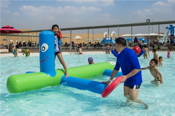 响沙湾,沙漠,度假地,景区,旅游,图片,照片,摄影,内蒙古响沙湾,内蒙古旅游,鄂尔多斯市旅游,莲花酒店,莲花度假酒店,莲沙度假岛,福沙度假岛,悦沙休闲岛,仙沙休闲岛,一粒沙度假村,在线预订,预定,旅行社,AAAAA,5A级旅游景区,库布齐,库布其沙漠,库布其旅游