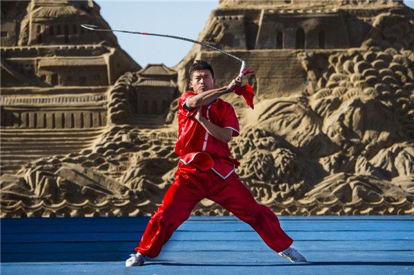 响沙湾,沙漠,度假地,景区,旅游,图片,照片,摄影,内蒙古响沙湾,内蒙古旅游,鄂尔多斯市旅游,莲花酒店,莲花度假酒店,莲沙度假岛,福沙度假岛,悦沙休闲岛,仙沙休闲岛,一粒沙度假村,在线预订,预定,旅行社,AAAAA,5A级旅游景区,库布齐,库布其沙漠,库布其旅游