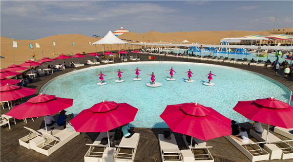 响沙湾,沙漠,度假地,景区,旅游,图片,照片,摄影,内蒙古响沙湾,内蒙古旅游,鄂尔多斯市旅游,莲花酒店,莲花度假酒店,莲沙度假岛,福沙度假岛,悦沙休闲岛,仙沙休闲岛,一粒沙度假村,在线预订,预定,旅行社,AAAAA,5A级旅游景区,库布齐,库布其沙漠,库布其旅游