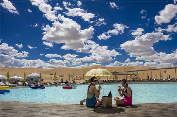 响沙湾,沙漠,度假地,景区,旅游,图片,照片,摄影,内蒙古响沙湾,内蒙古旅游,鄂尔多斯市旅游,莲花酒店,莲花度假酒店,莲沙度假岛,福沙度假岛,悦沙休闲岛,仙沙休闲岛,一粒沙度假村,在线预订,预定,旅行社,AAAAA,5A级旅游景区,库布齐,库布其沙漠,库布其旅游