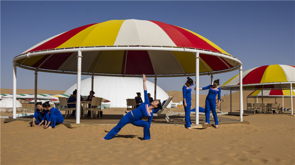 响沙湾,沙漠,度假地,景区,旅游,图片,照片,摄影,内蒙古响沙湾,内蒙古旅游,鄂尔多斯市旅游,莲花酒店,莲花度假酒店,莲沙度假岛,福沙度假岛,悦沙休闲岛,仙沙休闲岛,一粒沙度假村,在线预订,预定,旅行社,AAAAA,5A级旅游景区,库布齐,库布其沙漠,库布其旅游