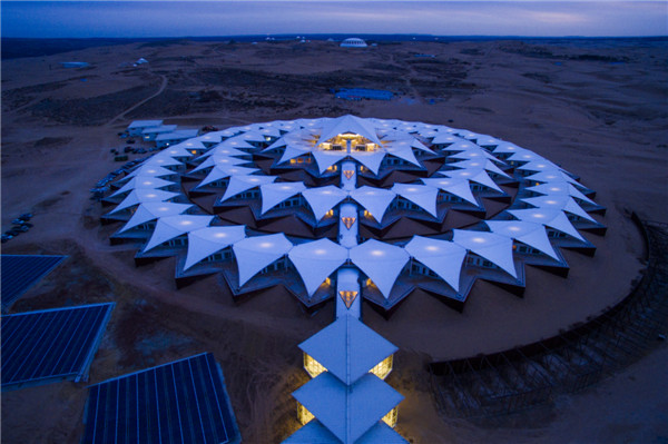 响沙湾,沙漠,度假地,景区,旅游,图片,照片,摄影,内蒙古响沙湾,内蒙古旅游,鄂尔多斯市旅游,莲花酒店,莲花度假酒店,莲沙度假岛,福沙度假岛,悦沙休闲岛,仙沙休闲岛,一粒沙度假村,在线预订,预定,旅行社,AAAAA,5A级旅游景区,库布齐,库布其沙漠,库布其旅游