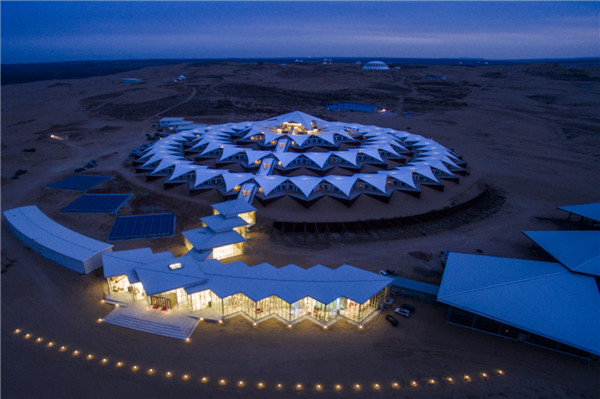 响沙湾,沙漠,度假地,景区,旅游,图片,照片,摄影,内蒙古响沙湾,内蒙古旅游,鄂尔多斯市旅游,莲花酒店,莲花度假酒店,莲沙度假岛,福沙度假岛,悦沙休闲岛,仙沙休闲岛,一粒沙度假村,在线预订,预定,旅行社,AAAAA,5A级旅游景区,库布齐,库布其沙漠,库布其旅游