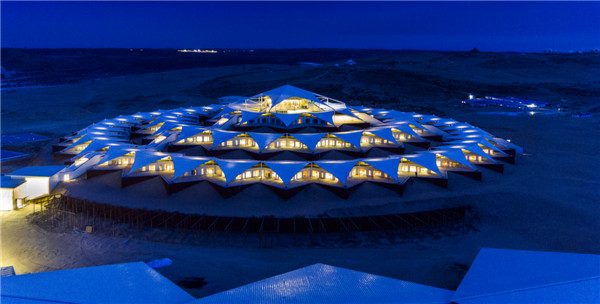 响沙湾,沙漠,度假地,景区,旅游,图片,照片,摄影,内蒙古响沙湾,内蒙古旅游,鄂尔多斯市旅游,莲花酒店,莲花度假酒店,莲沙度假岛,福沙度假岛,悦沙休闲岛,仙沙休闲岛,一粒沙度假村,在线预订,预定,旅行社,AAAAA,5A级旅游景区,库布齐,库布其沙漠,库布其旅游