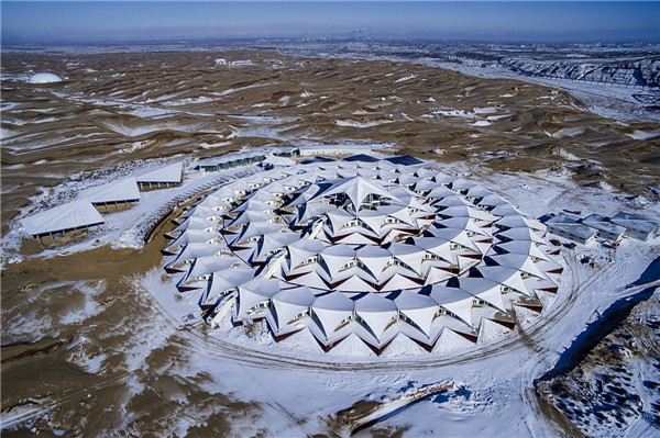 响沙湾,沙漠,度假地,景区,旅游,图片,照片,摄影,内蒙古响沙湾,内蒙古旅游,鄂尔多斯市旅游,莲花酒店,莲花度假酒店,莲沙度假岛,福沙度假岛,悦沙休闲岛,仙沙休闲岛,一粒沙度假村,在线预订,预定,旅行社,AAAAA,5A级旅游景区,库布齐,库布其沙漠,库布其旅游