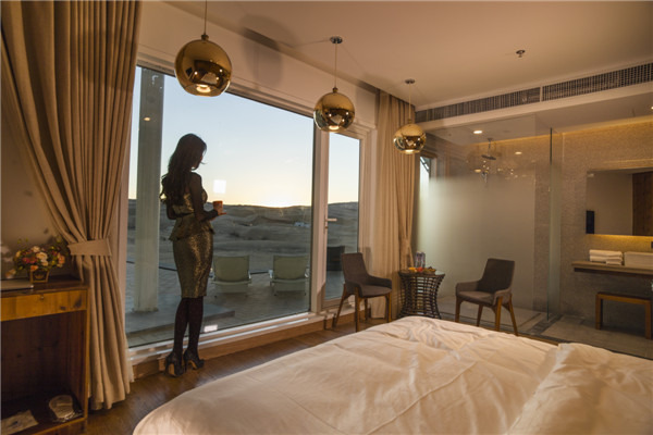 响沙湾,沙漠,度假地,景区,旅游,图片,照片,摄影,内蒙古响沙湾,内蒙古旅游,鄂尔多斯市旅游,莲花酒店,莲花度假酒店,莲沙度假岛,福沙度假岛,悦沙休闲岛,仙沙休闲岛,一粒沙度假村,在线预订,预定,旅行社,AAAAA,5A级旅游景区,库布齐,库布其沙漠,库布其旅游