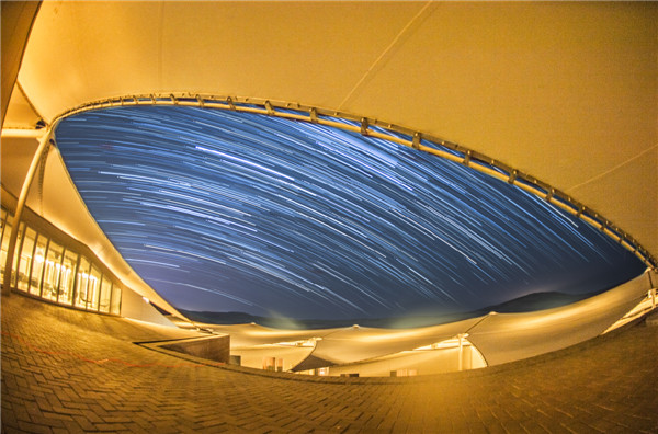 响沙湾,沙漠,度假地,景区,旅游,图片,照片,摄影,内蒙古响沙湾,内蒙古旅游,鄂尔多斯市旅游,莲花酒店,莲花度假酒店,莲沙度假岛,福沙度假岛,悦沙休闲岛,仙沙休闲岛,一粒沙度假村,在线预订,预定,旅行社,AAAAA,5A级旅游景区,库布齐,库布其沙漠,库布其旅游