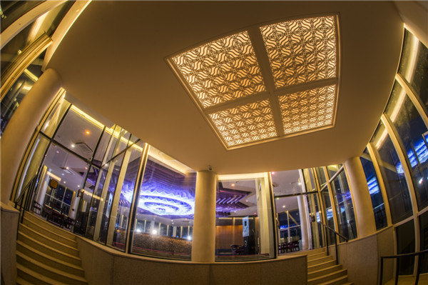 响沙湾,沙漠,度假地,景区,旅游,图片,照片,摄影,内蒙古响沙湾,内蒙古旅游,鄂尔多斯市旅游,莲花酒店,莲花度假酒店,莲沙度假岛,福沙度假岛,悦沙休闲岛,仙沙休闲岛,一粒沙度假村,在线预订,预定,旅行社,AAAAA,5A级旅游景区,库布齐,库布其沙漠,库布其旅游