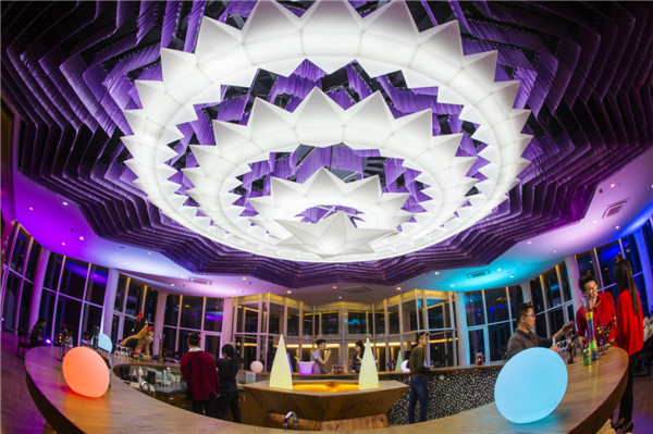 响沙湾,沙漠,度假地,景区,旅游,图片,照片,摄影,内蒙古响沙湾,内蒙古旅游,鄂尔多斯市旅游,莲花酒店,莲花度假酒店,莲沙度假岛,福沙度假岛,悦沙休闲岛,仙沙休闲岛,一粒沙度假村,在线预订,预定,旅行社,AAAAA,5A级旅游景区,库布齐,库布其沙漠,库布其旅游