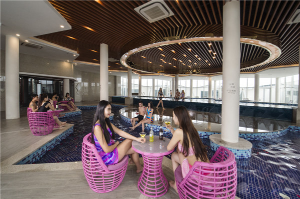 响沙湾,沙漠,度假地,景区,旅游,图片,照片,摄影,内蒙古响沙湾,内蒙古旅游,鄂尔多斯市旅游,莲花酒店,莲花度假酒店,莲沙度假岛,福沙度假岛,悦沙休闲岛,仙沙休闲岛,一粒沙度假村,在线预订,预定,旅行社,AAAAA,5A级旅游景区,库布齐,库布其沙漠,库布其旅游