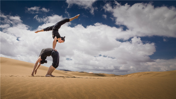 响沙湾,沙漠,度假地,景区,旅游,图片,照片,摄影,内蒙古响沙湾,内蒙古旅游,鄂尔多斯市旅游,莲花酒店,莲花度假酒店,莲沙度假岛,福沙度假岛,悦沙休闲岛,仙沙休闲岛,一粒沙度假村,在线预订,预定,旅行社,AAAAA,5A级旅游景区,库布齐,库布其沙漠,库布其旅游