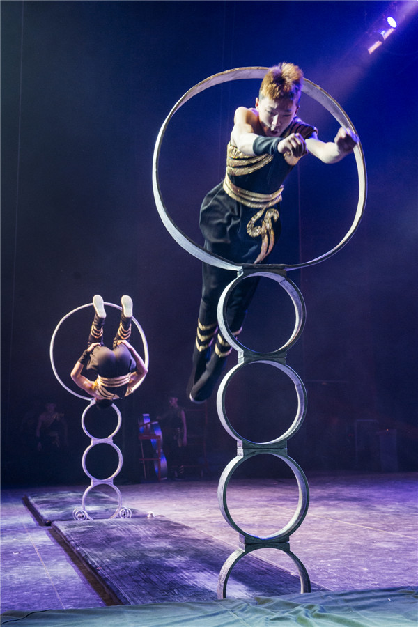 响沙湾,沙漠,度假地,景区,旅游,图片,照片,摄影,内蒙古响沙湾,内蒙古旅游,鄂尔多斯市旅游,莲花酒店,莲花度假酒店,莲沙度假岛,福沙度假岛,悦沙休闲岛,仙沙休闲岛,一粒沙度假村,在线预订,预定,旅行社,AAAAA,5A级旅游景区,库布齐,库布其沙漠,库布其旅游