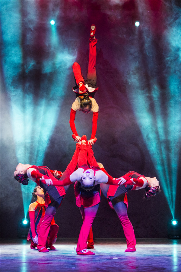 响沙湾,沙漠,度假地,景区,旅游,图片,照片,摄影,内蒙古响沙湾,内蒙古旅游,鄂尔多斯市旅游,莲花酒店,莲花度假酒店,莲沙度假岛,福沙度假岛,悦沙休闲岛,仙沙休闲岛,一粒沙度假村,在线预订,预定,旅行社,AAAAA,5A级旅游景区,库布齐,库布其沙漠,库布其旅游