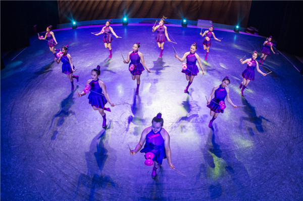 响沙湾,沙漠,度假地,景区,旅游,图片,照片,摄影,内蒙古响沙湾,内蒙古旅游,鄂尔多斯市旅游,莲花酒店,莲花度假酒店,莲沙度假岛,福沙度假岛,悦沙休闲岛,仙沙休闲岛,一粒沙度假村,在线预订,预定,旅行社,AAAAA,5A级旅游景区,库布齐,库布其沙漠,库布其旅游