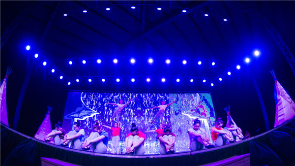 响沙湾,沙漠,度假地,景区,旅游,图片,照片,摄影,内蒙古响沙湾,内蒙古旅游,鄂尔多斯市旅游,莲花酒店,莲花度假酒店,莲沙度假岛,福沙度假岛,悦沙休闲岛,仙沙休闲岛,一粒沙度假村,在线预订,预定,旅行社,AAAAA,5A级旅游景区,库布齐,库布其沙漠,库布其旅游