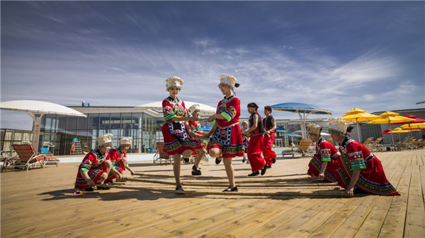 响沙湾,沙漠,度假地,景区,旅游,图片,照片,摄影,内蒙古响沙湾,内蒙古旅游,鄂尔多斯市旅游,莲花酒店,莲花度假酒店,莲沙度假岛,福沙度假岛,悦沙休闲岛,仙沙休闲岛,一粒沙度假村,在线预订,预定,旅行社,AAAAA,5A级旅游景区,库布齐,库布其沙漠,库布其旅游