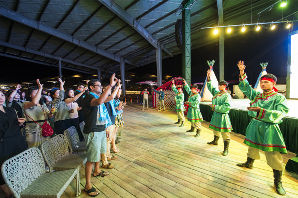 响沙湾,沙漠,度假地,景区,旅游,图片,照片,摄影,内蒙古响沙湾,内蒙古旅游,鄂尔多斯市旅游,莲花酒店,莲花度假酒店,莲沙度假岛,福沙度假岛,悦沙休闲岛,仙沙休闲岛,一粒沙度假村,在线预订,预定,旅行社,AAAAA,5A级旅游景区,库布齐,库布其沙漠,库布其旅游