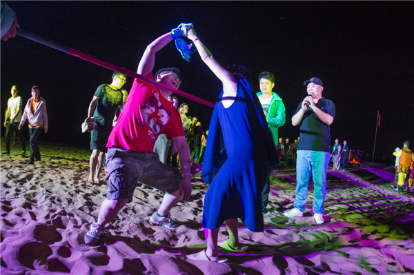 响沙湾,沙漠,度假地,景区,旅游,图片,照片,摄影,内蒙古响沙湾,内蒙古旅游,鄂尔多斯市旅游,莲花酒店,莲花度假酒店,莲沙度假岛,福沙度假岛,悦沙休闲岛,仙沙休闲岛,一粒沙度假村,在线预订,预定,旅行社,AAAAA,5A级旅游景区,库布齐,库布其沙漠,库布其旅游