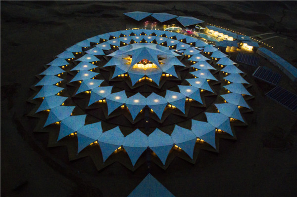 响沙湾,沙漠,度假地,景区,旅游,图片,照片,摄影,内蒙古响沙湾,内蒙古旅游,鄂尔多斯市旅游,莲花酒店,莲花度假酒店,莲沙度假岛,福沙度假岛,悦沙休闲岛,仙沙休闲岛,一粒沙度假村,在线预订,预定,旅行社,AAAAA,5A级旅游景区,库布齐,库布其沙漠,库布其旅游