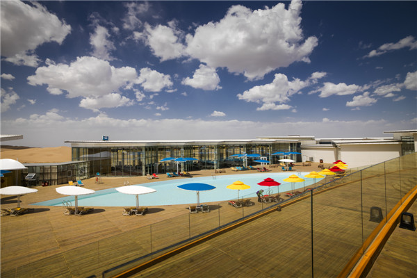 响沙湾,沙漠,度假地,景区,旅游,图片,照片,摄影,内蒙古响沙湾,内蒙古旅游,鄂尔多斯市旅游,莲花酒店,莲花度假酒店,莲沙度假岛,福沙度假岛,悦沙休闲岛,仙沙休闲岛,一粒沙度假村,在线预订,预定,旅行社,AAAAA,5A级旅游景区,库布齐,库布其沙漠,库布其旅游