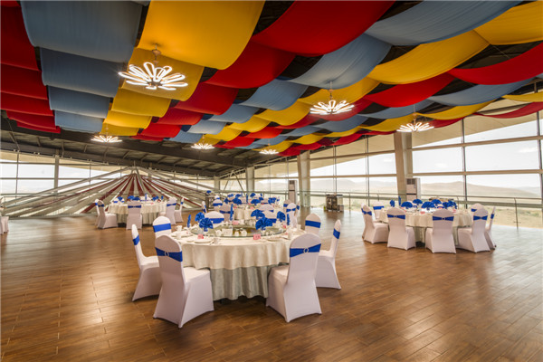 响沙湾,沙漠,度假地,景区,旅游,图片,照片,摄影,内蒙古响沙湾,内蒙古旅游,鄂尔多斯市旅游,莲花酒店,莲花度假酒店,莲沙度假岛,福沙度假岛,悦沙休闲岛,仙沙休闲岛,一粒沙度假村,在线预订,预定,旅行社,AAAAA,5A级旅游景区,库布齐,库布其沙漠,库布其旅游