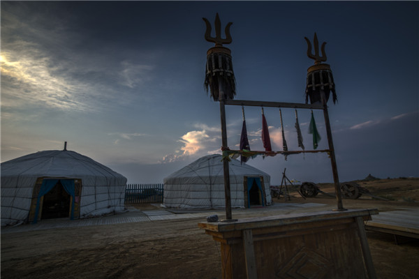 响沙湾,沙漠,度假地,景区,旅游,图片,照片,摄影,内蒙古响沙湾,内蒙古旅游,鄂尔多斯市旅游,莲花酒店,莲花度假酒店,莲沙度假岛,福沙度假岛,悦沙休闲岛,仙沙休闲岛,一粒沙度假村,在线预订,预定,旅行社,AAAAA,5A级旅游景区,库布齐,库布其沙漠,库布其旅游