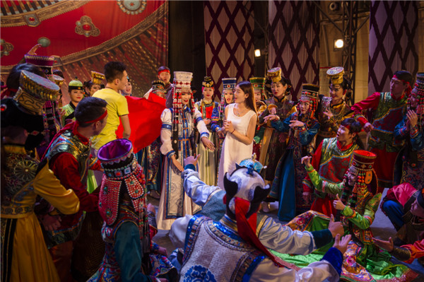 响沙湾,沙漠,度假地,景区,旅游,图片,照片,摄影,内蒙古响沙湾,内蒙古旅游,鄂尔多斯市旅游,莲花酒店,莲花度假酒店,莲沙度假岛,福沙度假岛,悦沙休闲岛,仙沙休闲岛,一粒沙度假村,在线预订,预定,旅行社,AAAAA,5A级旅游景区,库布齐,库布其沙漠,库布其旅游