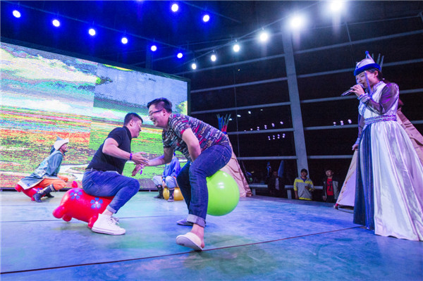 响沙湾,沙漠,度假地,景区,旅游,图片,照片,摄影,内蒙古响沙湾,内蒙古旅游,鄂尔多斯市旅游,莲花酒店,莲花度假酒店,莲沙度假岛,福沙度假岛,悦沙休闲岛,仙沙休闲岛,一粒沙度假村,在线预订,预定,旅行社,AAAAA,5A级旅游景区,库布齐,库布其沙漠,库布其旅游