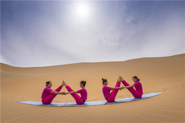 响沙湾,沙漠,度假地,景区,旅游,图片,照片,摄影,内蒙古响沙湾,内蒙古旅游,鄂尔多斯市旅游,莲花酒店,莲花度假酒店,莲沙度假岛,福沙度假岛,悦沙休闲岛,仙沙休闲岛,一粒沙度假村,在线预订,预定,旅行社,AAAAA,5A级旅游景区,库布齐,库布其沙漠,库布其旅游