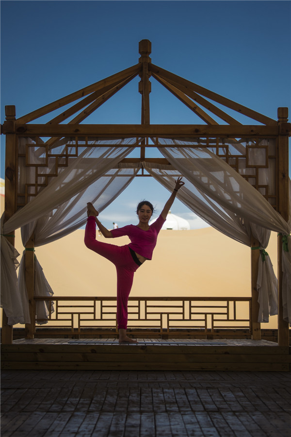 响沙湾,沙漠,度假地,景区,旅游,图片,照片,摄影,内蒙古响沙湾,内蒙古旅游,鄂尔多斯市旅游,莲花酒店,莲花度假酒店,莲沙度假岛,福沙度假岛,悦沙休闲岛,仙沙休闲岛,一粒沙度假村,在线预订,预定,旅行社,AAAAA,5A级旅游景区,库布齐,库布其沙漠,库布其旅游