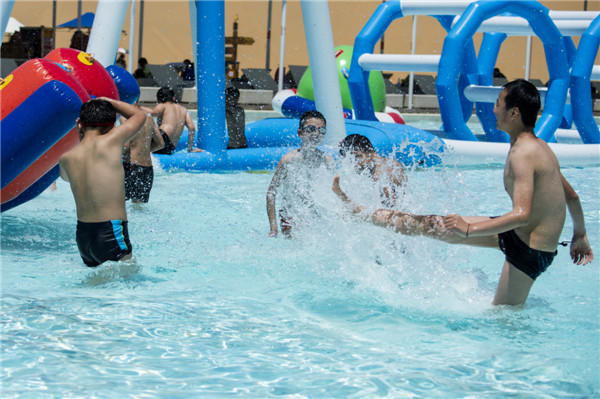 响沙湾,沙漠,度假地,景区,旅游,图片,照片,摄影,内蒙古响沙湾,内蒙古旅游,鄂尔多斯市旅游,莲花酒店,莲花度假酒店,莲沙度假岛,福沙度假岛,悦沙休闲岛,仙沙休闲岛,一粒沙度假村,在线预订,预定,旅行社,AAAAA,5A级旅游景区,库布齐,库布其沙漠,库布其旅游