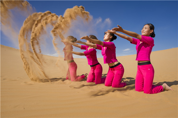 响沙湾,沙漠,度假地,景区,旅游,图片,照片,摄影,内蒙古响沙湾,内蒙古旅游,鄂尔多斯市旅游,莲花酒店,莲花度假酒店,莲沙度假岛,福沙度假岛,悦沙休闲岛,仙沙休闲岛,一粒沙度假村,在线预订,预定,旅行社,AAAAA,5A级旅游景区,库布齐,库布其沙漠,库布其旅游