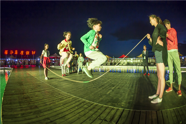 响沙湾,沙漠,度假地,景区,旅游,图片,照片,摄影,内蒙古响沙湾,内蒙古旅游,鄂尔多斯市旅游,莲花酒店,莲花度假酒店,莲沙度假岛,福沙度假岛,悦沙休闲岛,仙沙休闲岛,一粒沙度假村,在线预订,预定,旅行社,AAAAA,5A级旅游景区,库布齐,库布其沙漠,库布其旅游