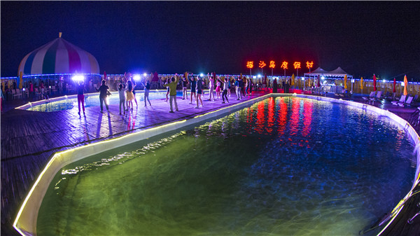 响沙湾,沙漠,度假地,景区,旅游,图片,照片,摄影,内蒙古响沙湾,内蒙古旅游,鄂尔多斯市旅游,莲花酒店,莲花度假酒店,莲沙度假岛,福沙度假岛,悦沙休闲岛,仙沙休闲岛,一粒沙度假村,在线预订,预定,旅行社,AAAAA,5A级旅游景区,库布齐,库布其沙漠,库布其旅游