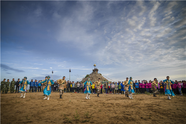 响沙湾,沙漠,度假地,景区,旅游,图片,照片,摄影,内蒙古响沙湾,内蒙古旅游,鄂尔多斯市旅游,莲花酒店,莲花度假酒店,莲沙度假岛,福沙度假岛,悦沙休闲岛,仙沙休闲岛,一粒沙度假村,在线预订,预定,旅行社,AAAAA,5A级旅游景区,库布齐,库布其沙漠,库布其旅游